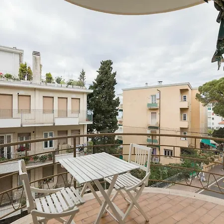 Apartment Spazio E Luce *